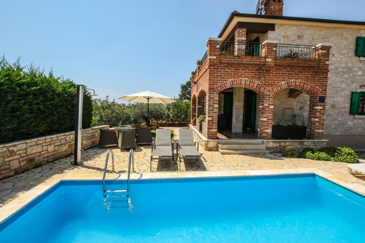 Villa Istriana Jakob With Pool Tar-Vabriga Dış mekan fotoğraf